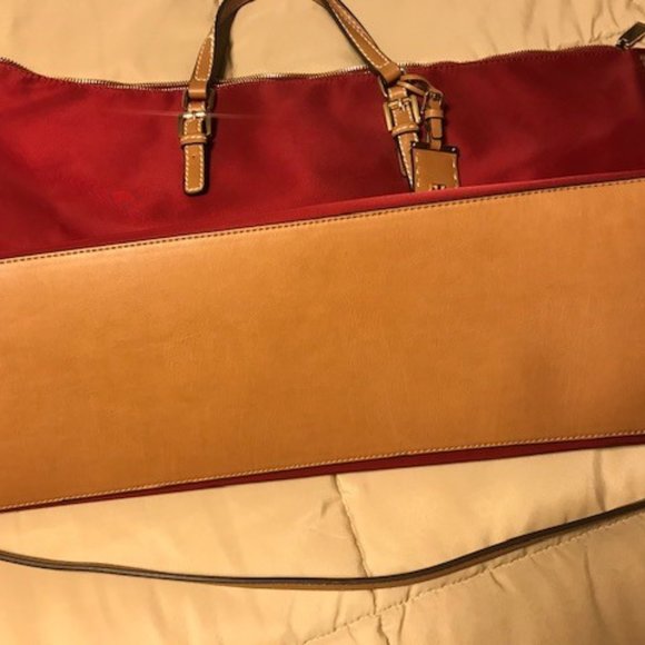 Tommy Hilfiger Weekender Tote Bag Like New - Picture 5 of 5